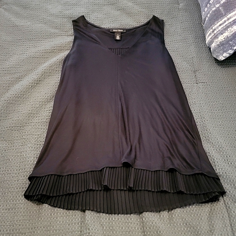 White House Black Market Sleeveless Navy Blue Blouse